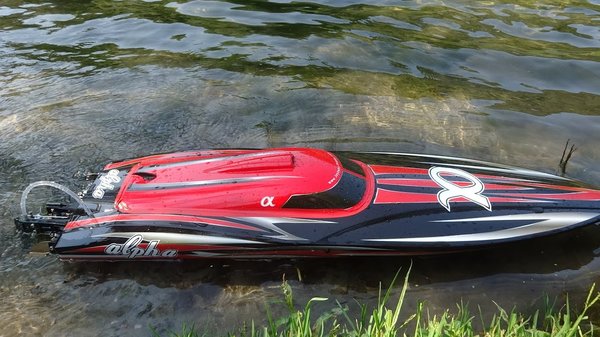 Devenez super papa en trouvant des bateaux radiocommandés pas chers