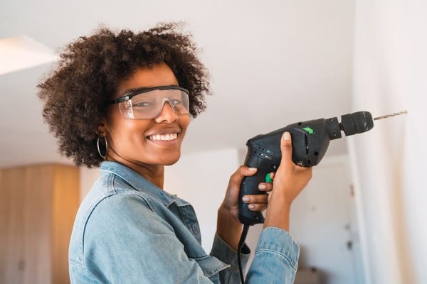 Comment choisir la perceuse adaptée à vos projets de bricolage ?